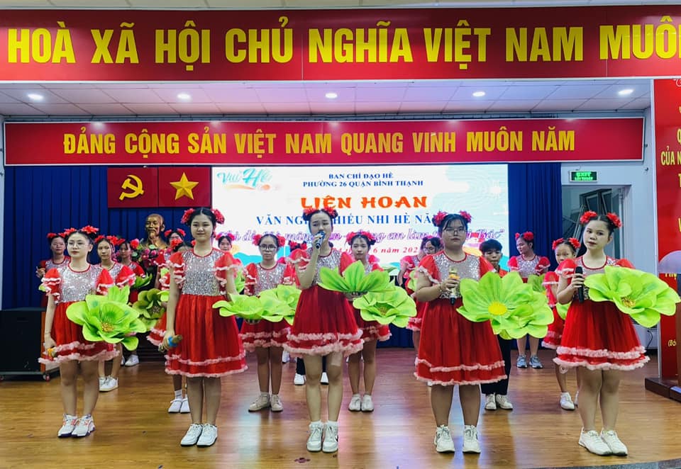 Văn nghệ thiếu nhi hè 2023